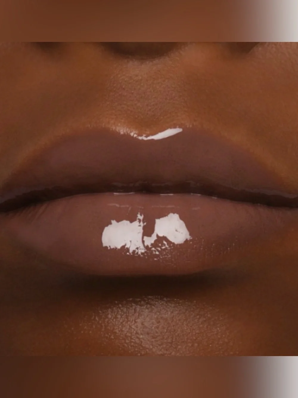 Jeffree Star untouchable high Gloss Sheer Brown Nude Shine
